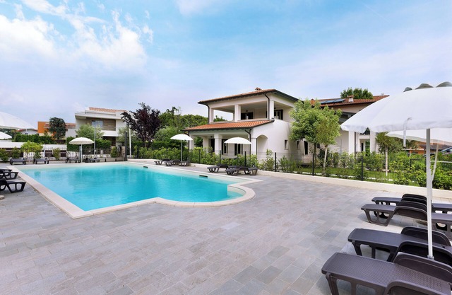 RESIDENCE FIORE ROSSO