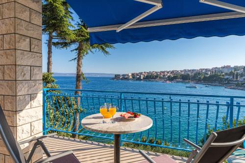 Residence Summer By The Sea