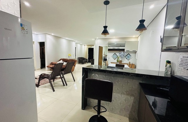 Residence with swimming pool and barbecue, very large and cozy house