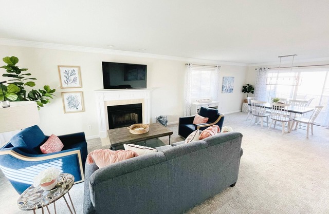 Resort Condo 5 Pools | Great View | Great Value | #201