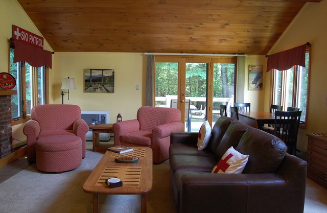 Resort Condo in Waterville Estates - Campton, NH