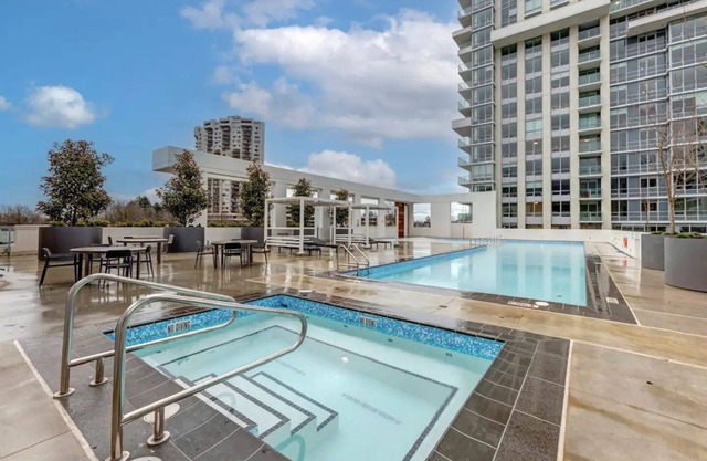 Resort Style Luxury North Van Condo With Pool & Fascinating Views