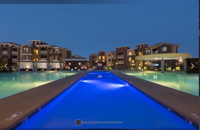 Resort style Modern 2-bedroom apartment with fitness room,