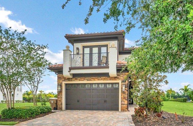 Reunion Paradise | Luxury Villa with Games Room, Infinity Pool, Custom Kids Bedrooms
