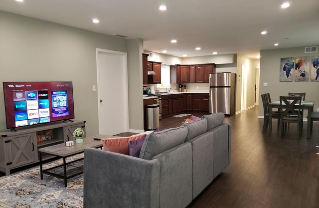 Ridgeland Retreat/Street level Apt easy access