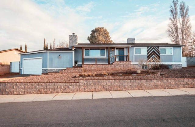 Rim View-5 bed/3 Bath *Game Room/Hot Tub
