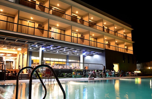 Rivermount Hotel and Resort