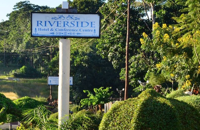 Riverside Apartments