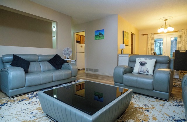 Riverside spacious home in Hope, BC