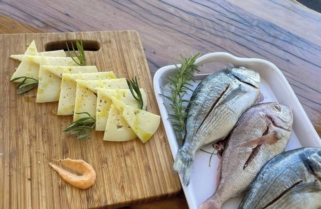 Robinson House 70m from the beach