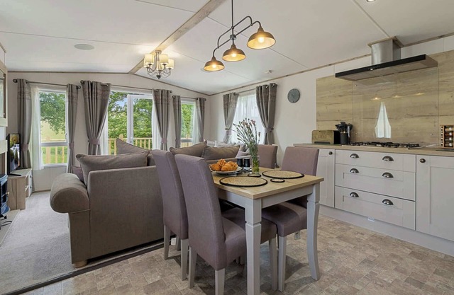 Rolling Hills Splash Escape -Swimming Pool-Fishing Nearby