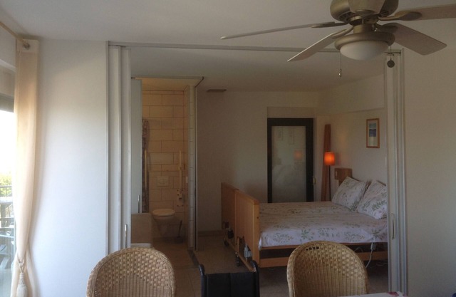 Rollstuhl Behindertengerechte Apartment auf der Sonnige Insel Rab in Kroatien