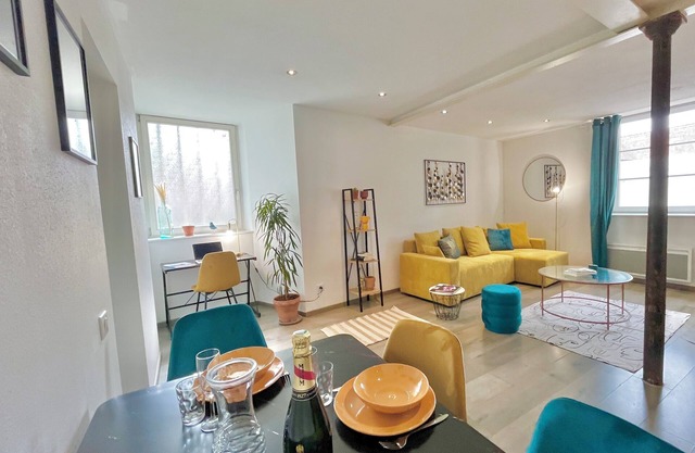 Romance sur les Remparts - Route des Vins