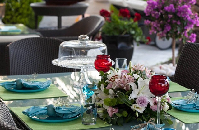 Romantic residence in the palm garden at the SEA in Chalkidiki. Ideal for couples!