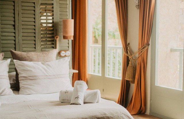 Romantic Suite with magnificent views and fireplace