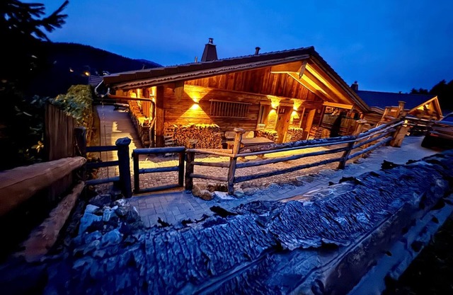 Romantische Ferienhütte mit Eigenem Wellnessbereich