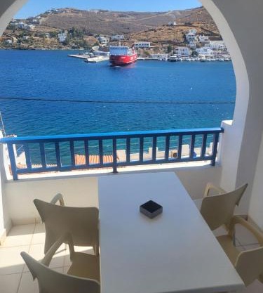 Romantza δωμάτιο 7