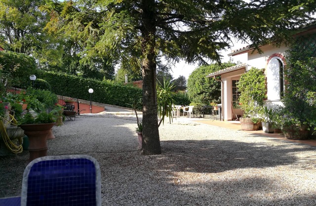 Rome in villa with garden