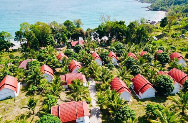 Romny cozy bay Resort