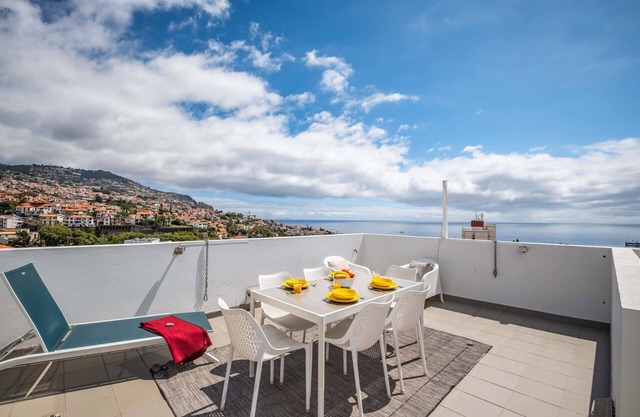 Rooftop Funchal - By Wehost