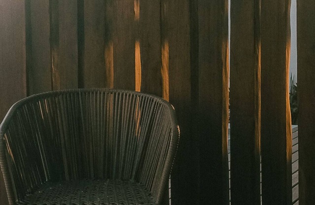 ROOM 2- Spacious Ocean Front Condo for 6 People