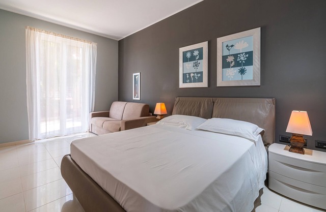 Room 'David Gilmour - Junior Suite' with Shared Garden, Wi-Fi and Air Conditioning