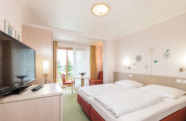 Room 'Doppelzimmer 2' with Mountain View, Private Terrace and Wi-Fi