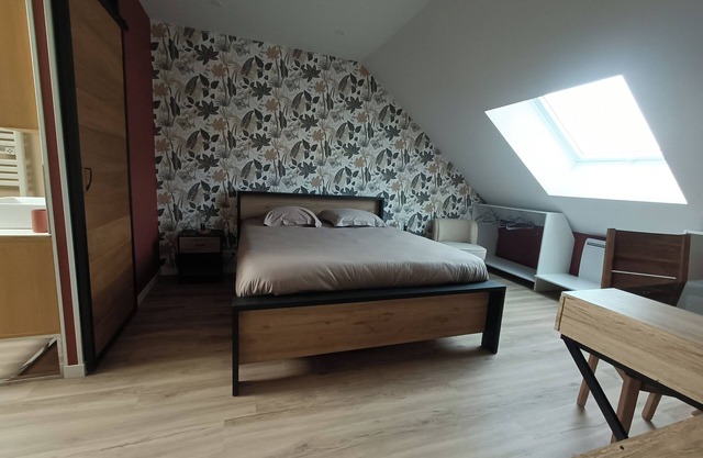 Room in 2-person apartment