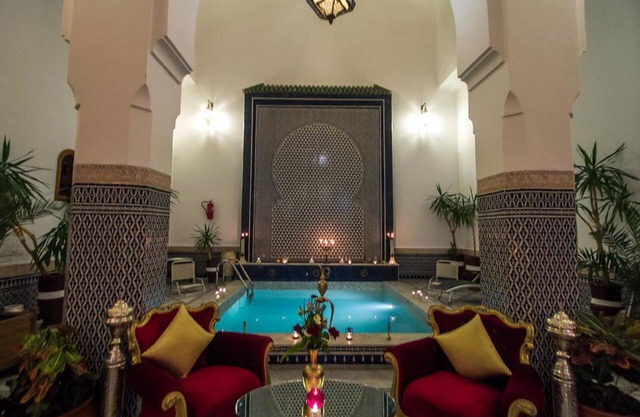 Room in B&B - Riad Authentic Palace & Spa -jawhara