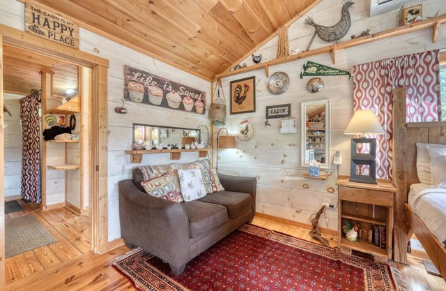 Rooster Ridge Studio - Mountain View - Hot Tub