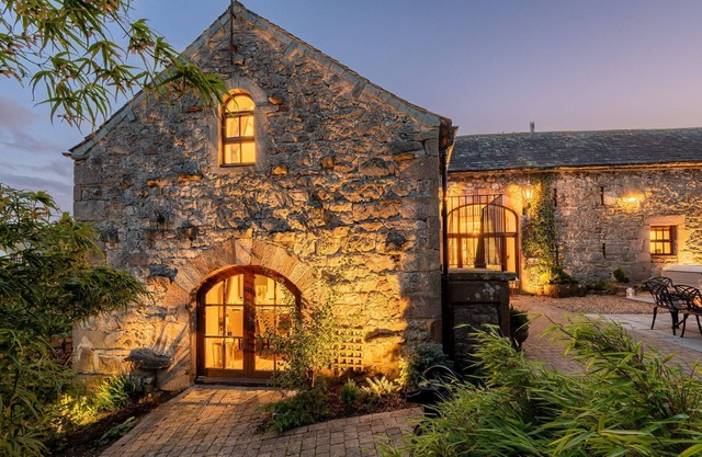 Rose Walls - Luxury Cottages