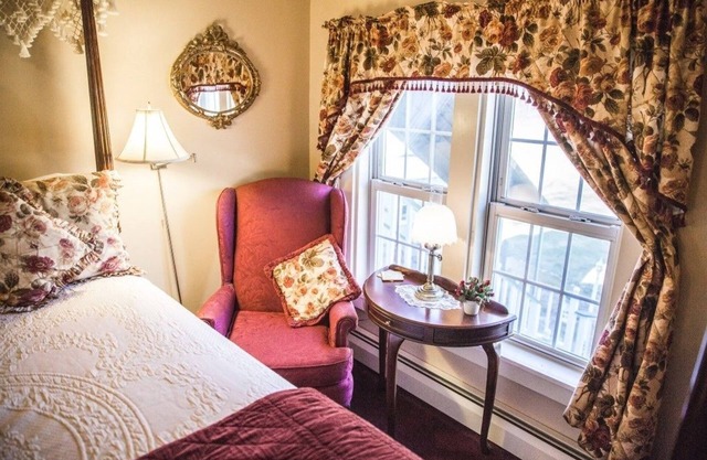 Rosewood Country Inn