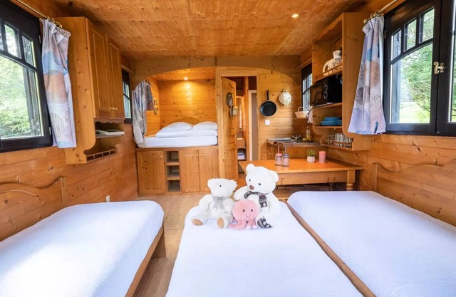 Roulotte-gîte 5 persons