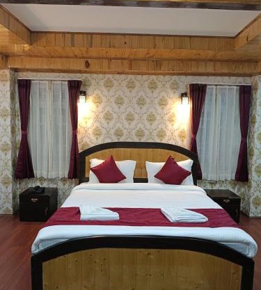 Rufina Greenland Premiere