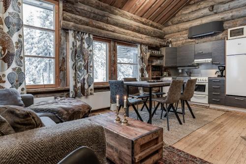 Ruka Villa Pipo slopes, skiing, lake, jacuzzi