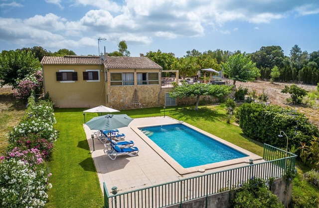 Rural finca pool Es Sementaret in Majorca
