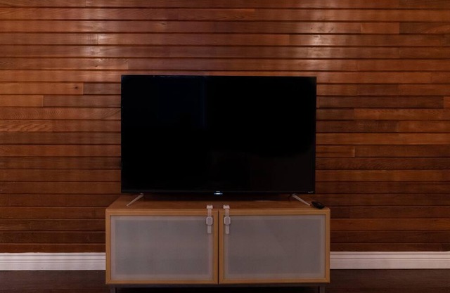 Rustic Aurora- Perfect Getaway in the central location