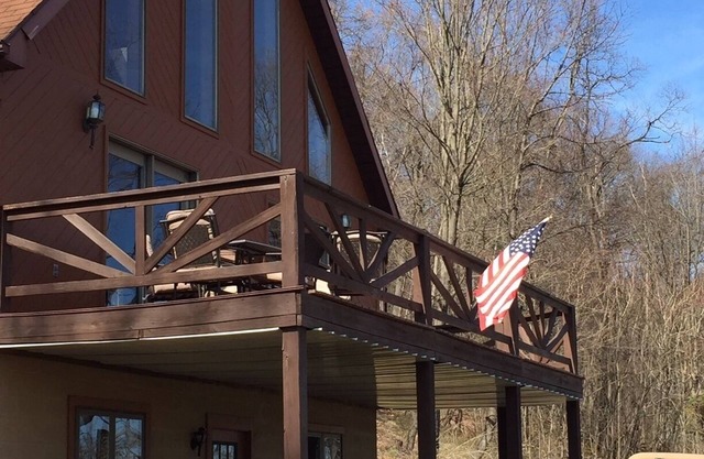 Rustic Cabin in the Woods Close to Raystown Lake - DOG Friendly