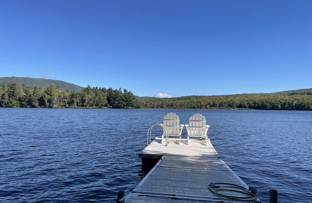 Rustic Converted Barn Loft in the Lakes Region