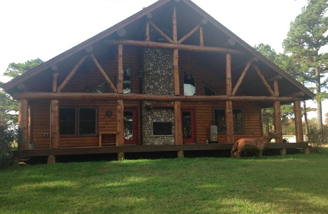 Rustic Log Home in the Pines Great place to rest, relax and unwind!