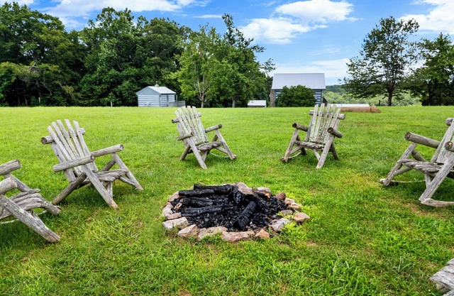 Rustic Mountain Escape w/Fire Pit and Mountain Views-Cabin 1