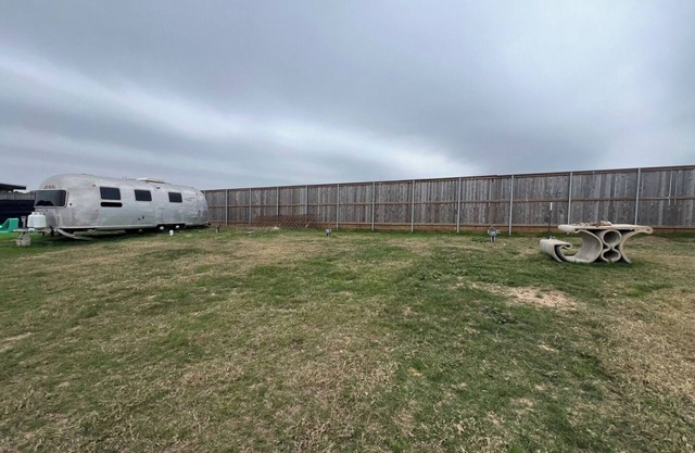 RV Spot #5 @ The Halles