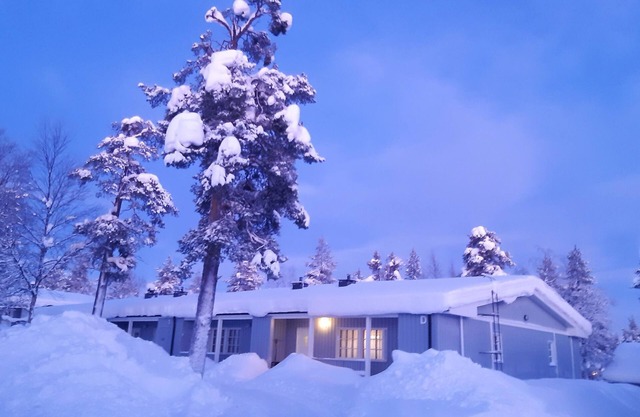 Saariseläntie 8 D7 by Interhome