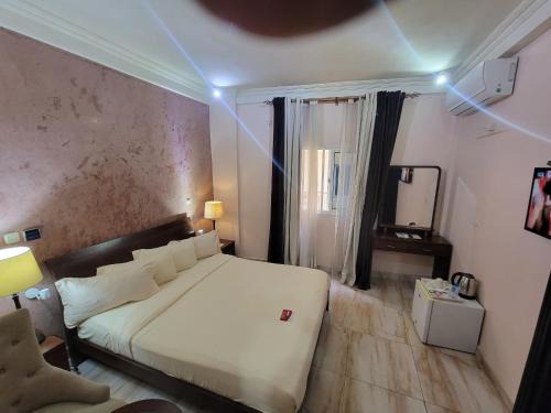 Safyad Hotel