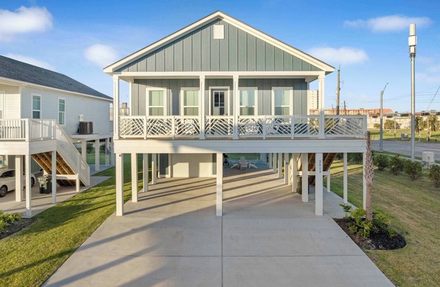 Salt & Stone Villa 3513