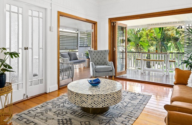 Sanctuary at Paddington/Milton Quiet Street Free Car Space