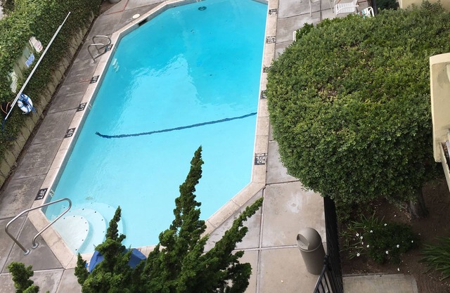 Sand Dollar Inn