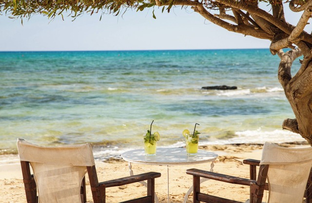 Sanders Elgio - Cute 2-bdr Apt With Balcony