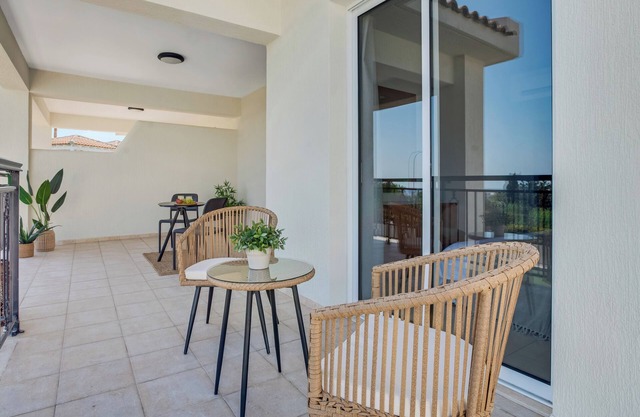 Sanders Seaview - Comfy 1 Bdr Apt with Seaview
