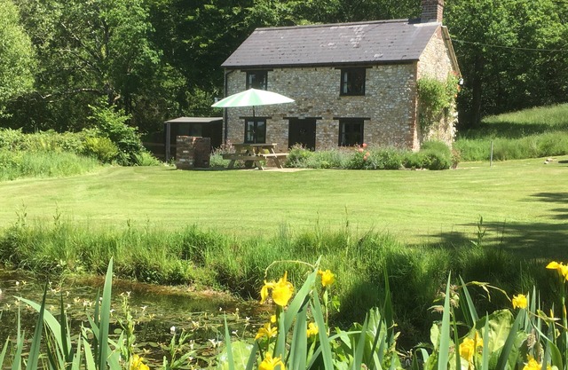 Sandford Cottage 5 Star Holiday Retreat
